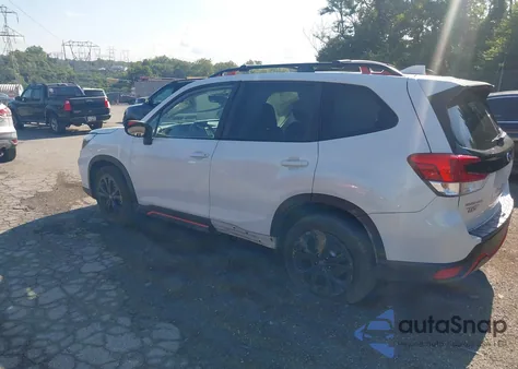 2021 Subaru Forester Sport z USA, uszkodzony, nr VIN JF2SKARC1MH592121